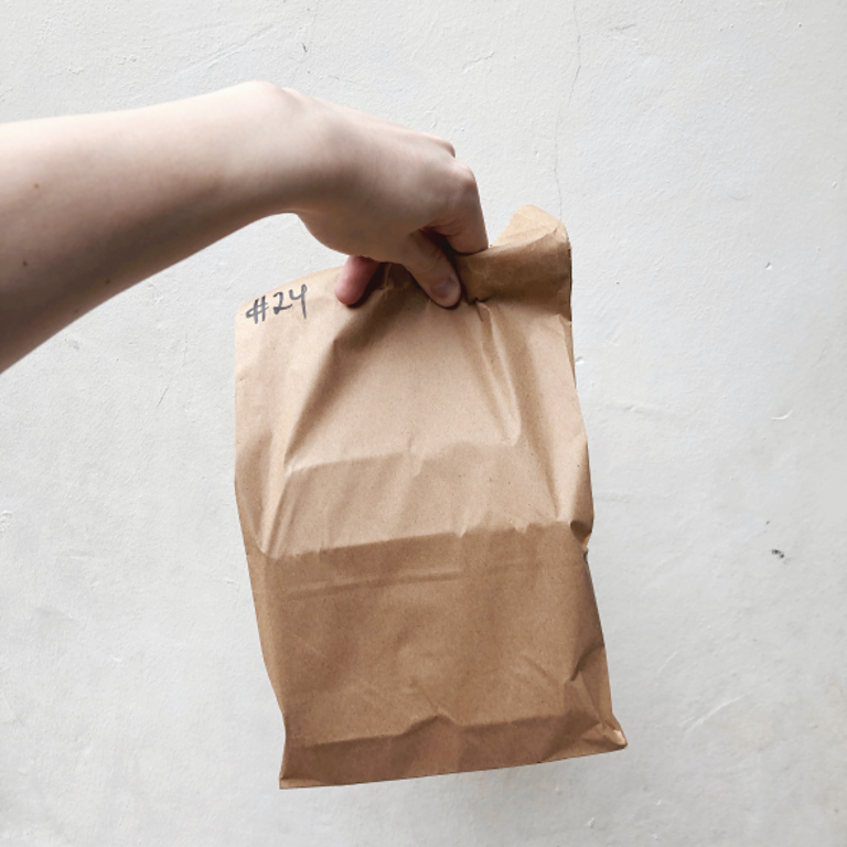 Convenient Pickup and Delivery for Greek Favorites