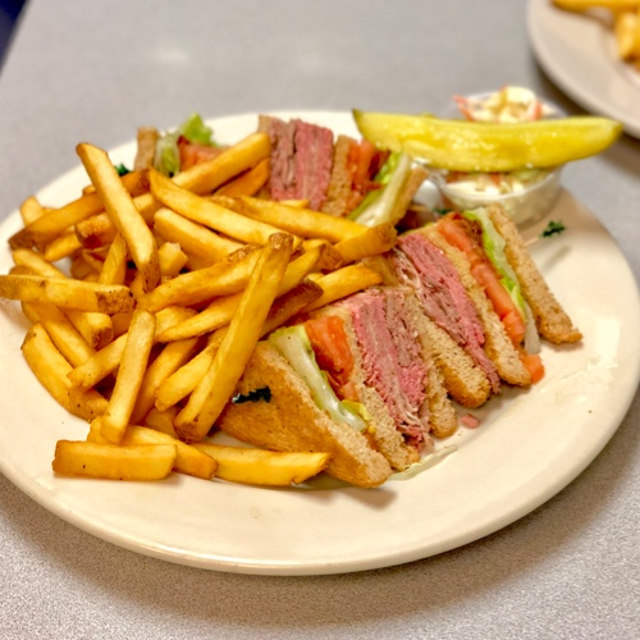 Roast Beef Triple decker Sandwich.